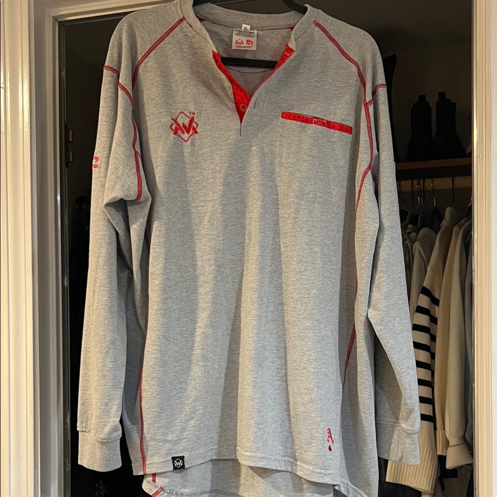 LAST CALL MAKE AN OFFER! Welding Magician FR Shirt